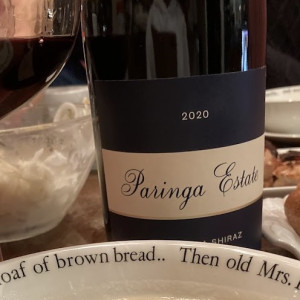 パリンガ エステート ペニンシュラ シラーズ、スパイス香るのにやさしい 冷涼地シラーズ×根菜グラタン(^^♪